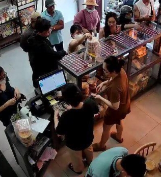 Bông Lan Trứng Muối Vũng Tàu Nguyễn Hoàng Bakery