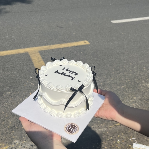 Bánh Kem Mẫu Số 03